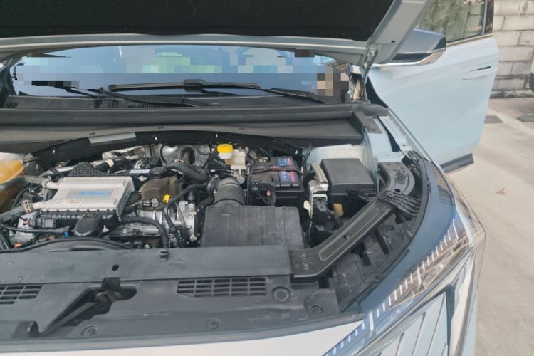 Used GAC Trumpchi EMKOO 2022 1.5T Supernova Max Edition Engine Bay Left