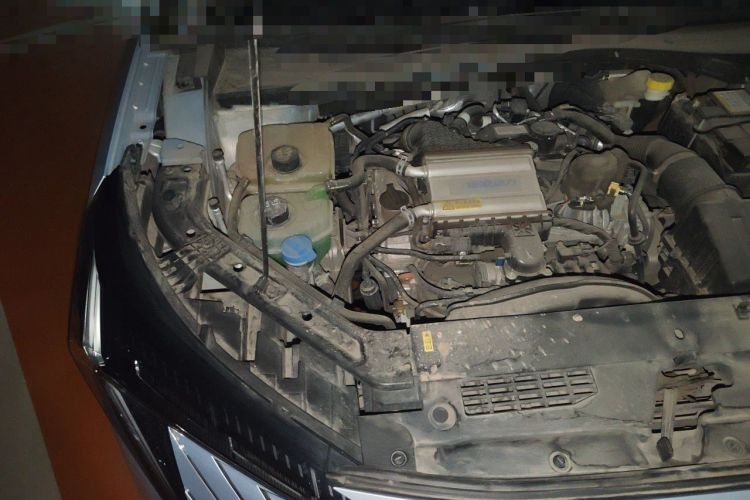Used GAC Trumpchi EMKOO 2022 1.5T Supernova Pro Edition Engine Bay Right