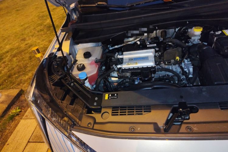 Used GAC Trumpchi EMKOO 2022 1.5T Supernova Pro Edition Engine Bay Right