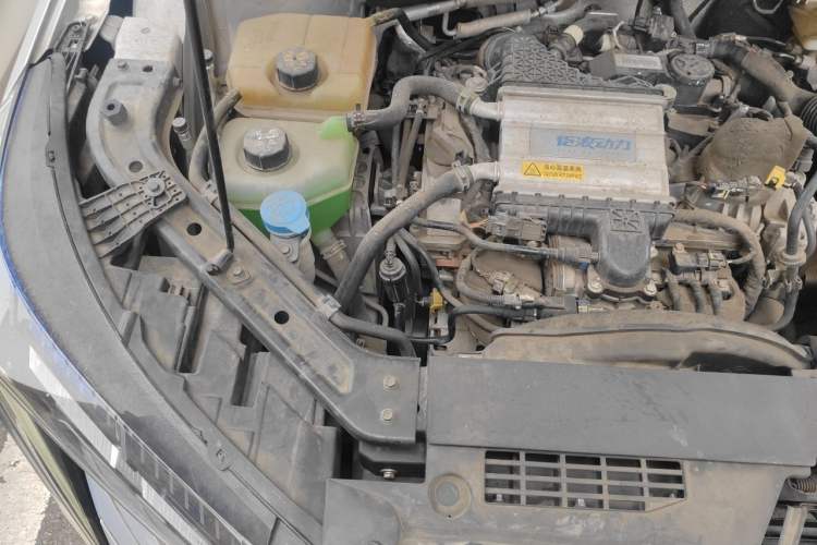 Used GAC Trumpchi EMKOO 2022 1.5T Supernova Pro Edition Engine Bay Right