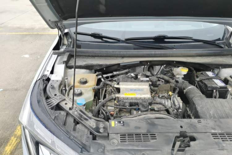 Used GAC Trumpchi EMKOO 2022 1.5T Supernova Pro Edition Engine Bay Right