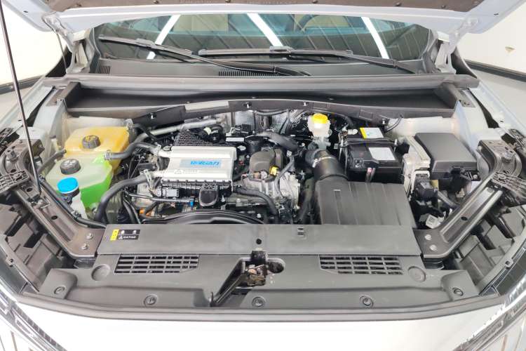 Used GAC Trumpchi EMKOO 2022 1.5T Supernova Pro Edition Engine Bay