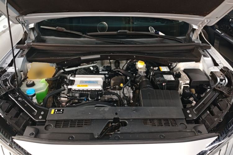 Used GAC Trumpchi EMKOO 2022 1.5T Supernova Pro Edition Engine Bay