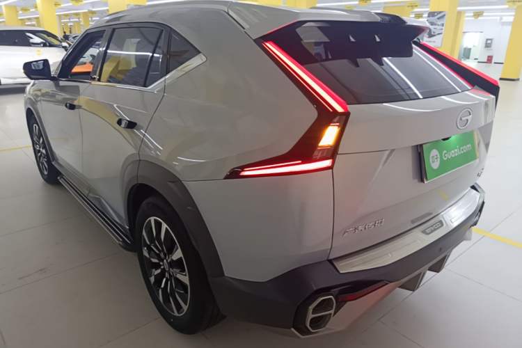 Used GAC Trumpchi EMKOO 2022 2.0T Neutron Star Pro Edition Exterior 2