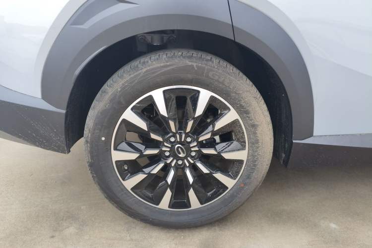 Used GAC Trumpchi EMKOO 2022 1.5T Supernova Pro Edition Exterior 8