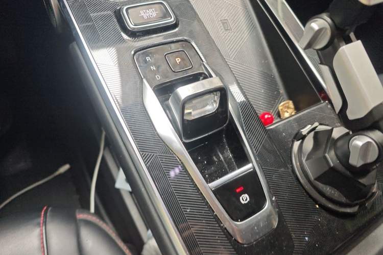Used GAC Trumpchi EMKOO 2022 1.5T Supernova Edition Gear Lever