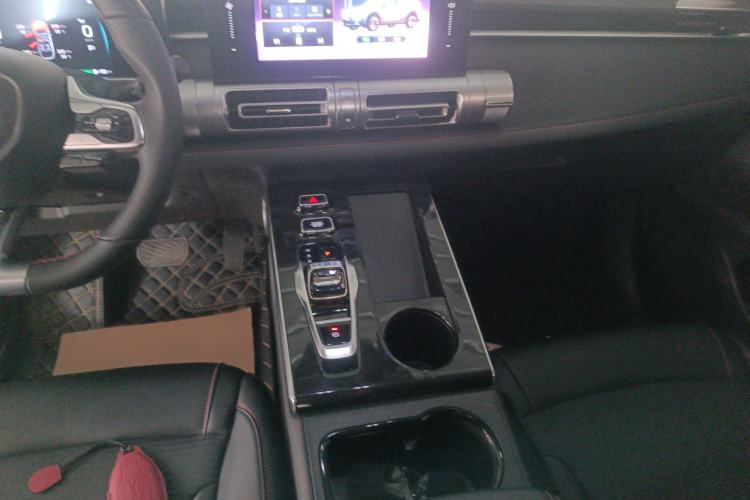 Used GAC Trumpchi EMKOO 2022 2.0 ATK Gemini Edition Gear Lever