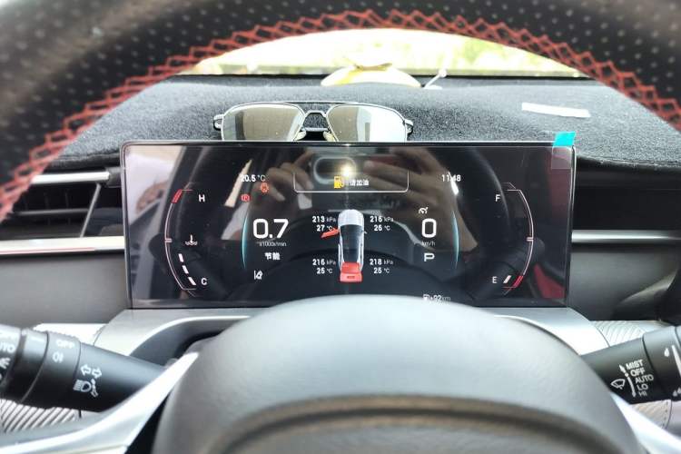 Used GAC Trumpchi EMKOO 2022 1.5T Supernova Pro Edition Instrument Cluster