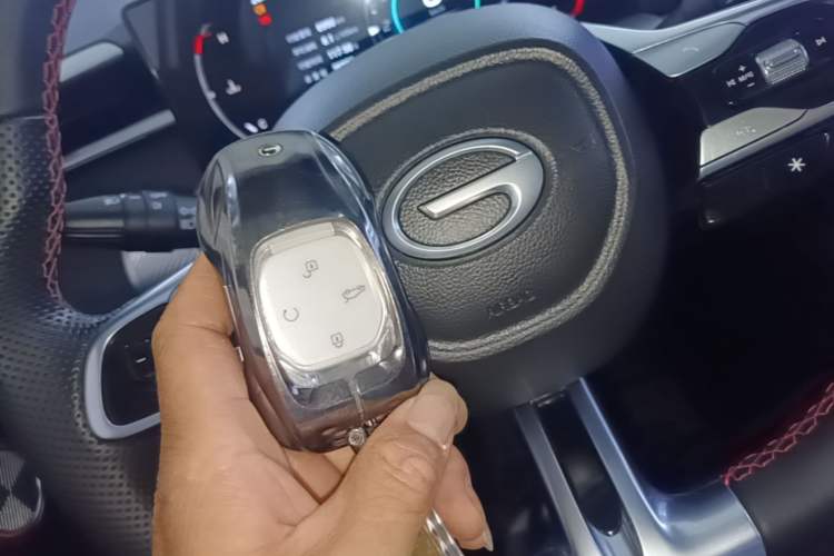 Used GAC Trumpchi EMKOO 2022 2.0T Neutron Star Pro Edition Interior 1