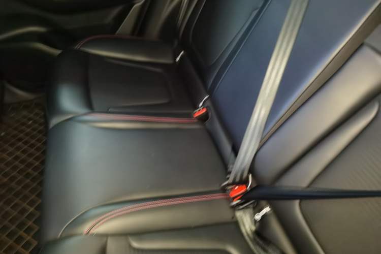 Used GAC Trumpchi EMKOO 2022 2.0 ATK TwinStar Pro Edition Interior 4