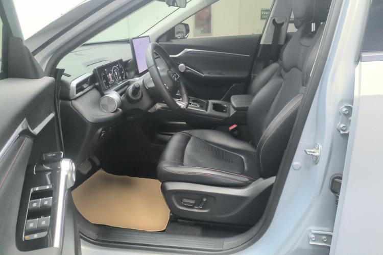 Used GAC Trumpchi EMKOO 2022 1.5T Supernova Pro Edition Left Front Seat