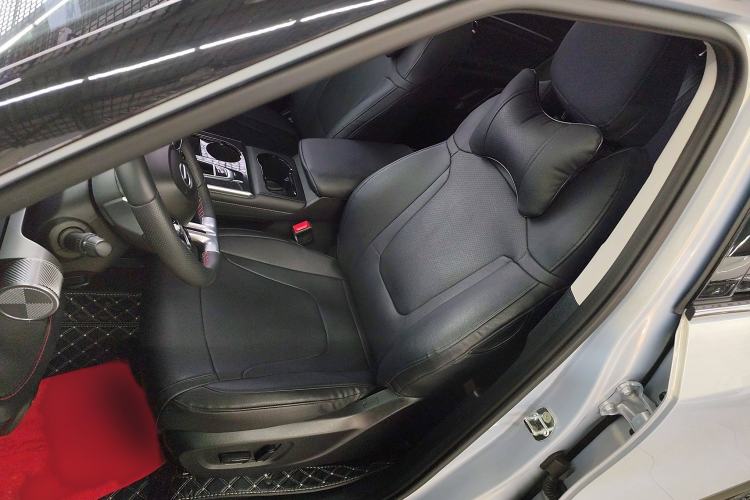 Used GAC Trumpchi EMKOO 2022 1.5T Supernova Pro Edition Left Front Seat