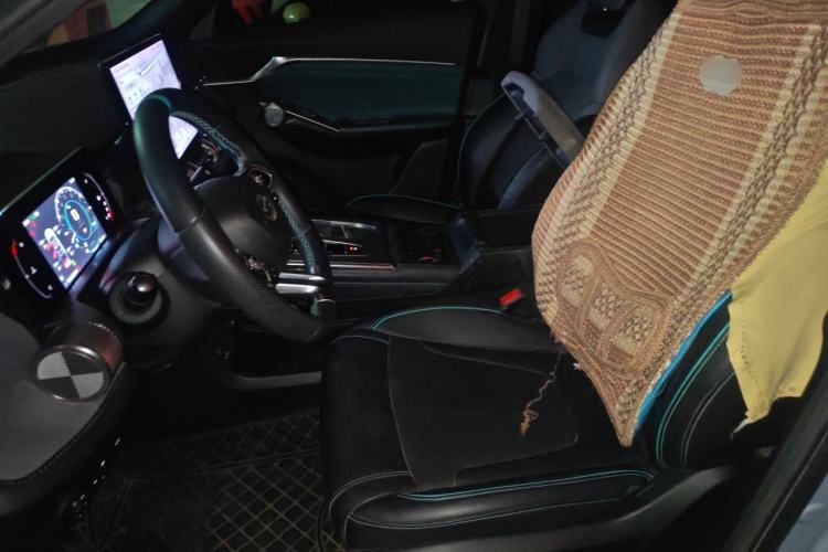 Used GAC Trumpchi EMKOO 2022 1.5T Supernova Pro Edition Left Front Seat