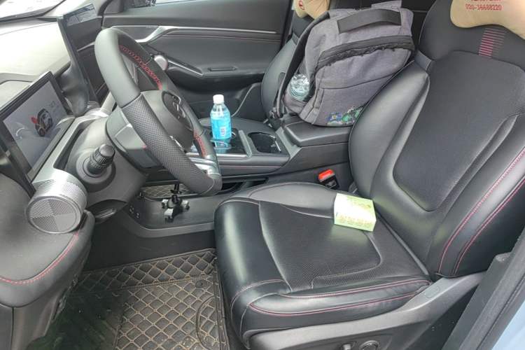 Used GAC Trumpchi EMKOO 2022 1.5T Supernova Max Edition Left Front Seat