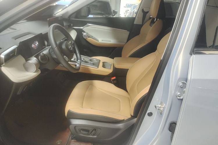 Used GAC Trumpchi EMKOO 2022 1.5T Supernova Pro Edition Left Front Seat