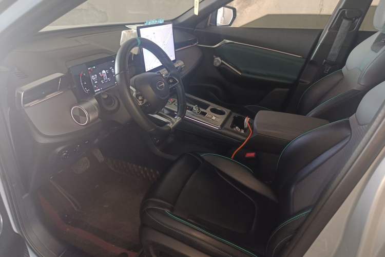 Used GAC Trumpchi EMKOO 2022 1.5T Supernova Pro Edition Left Front Seat