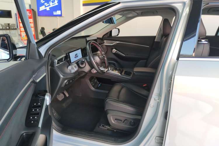 Used GAC Trumpchi EMKOO 2022 1.5T Supernova Max Edition Left Front Seat