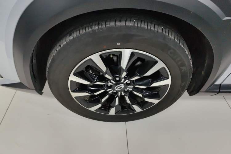 Used GAC Trumpchi EMKOO 2022 1.5T Supernova Pro Edition Left Front Wheel Hub