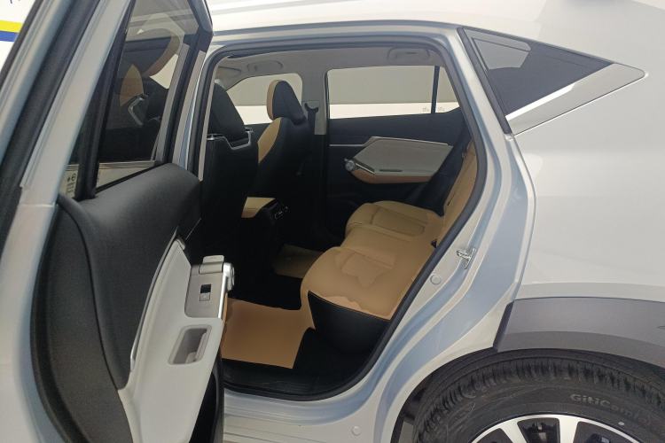Used GAC Trumpchi EMKOO 2022 1.5T Supernova Max Edition Left Rear Seat
