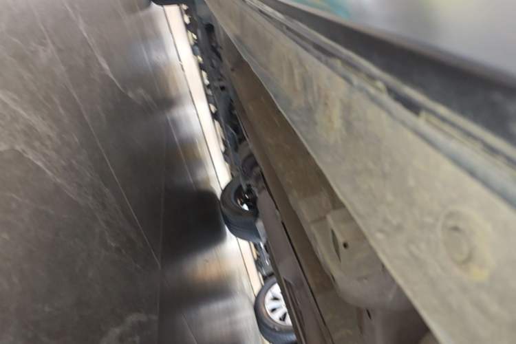 Used GAC Trumpchi EMKOO 2022 1.5T Supernova Pro Edition Left Side Sill