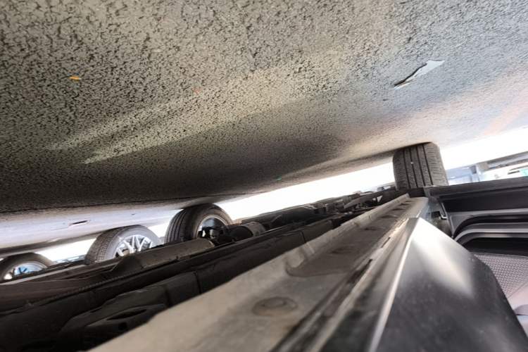 Used GAC Trumpchi EMKOO 2022 1.5T Supernova Pro Edition Left Side Sill