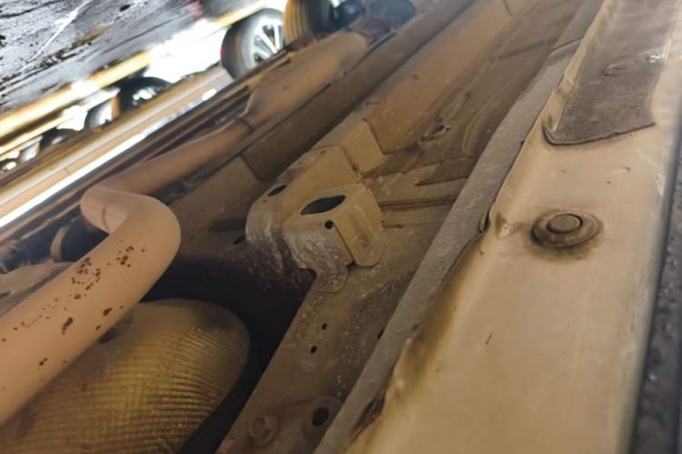 Used GAC Trumpchi EMKOO 2022 1.5T Supernova Pro Edition Left Side Sill