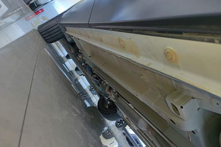 Used GAC Trumpchi EMKOO 2022 1.5T Supernova Pro Edition Left Side Sill
