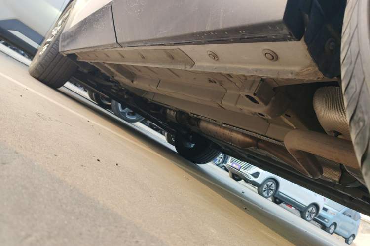 Used GAC Trumpchi EMKOO 2022 1.5T Supernova Max Edition Left Side Sill