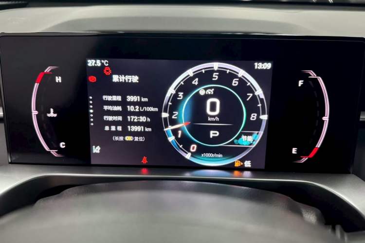 Used GAC Trumpchi EMKOO 2022 1.5T Supernova Pro Edition Odometer Close Up