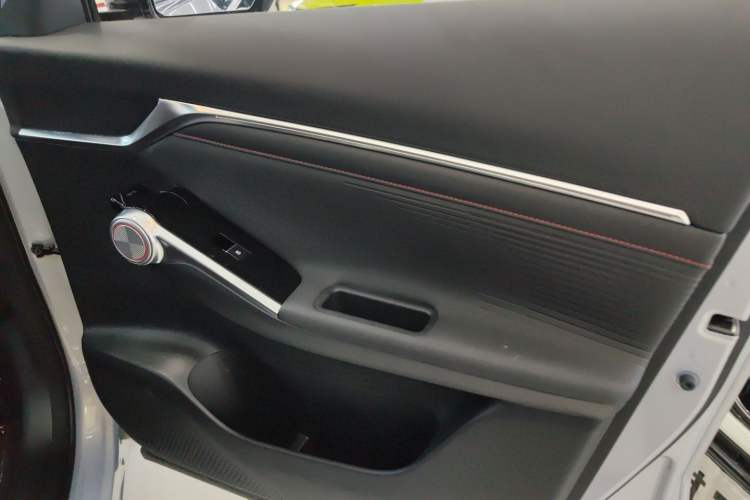 Used GAC Trumpchi EMKOO 2022 1.5T Supernova Pro Edition Right Front Door Interior