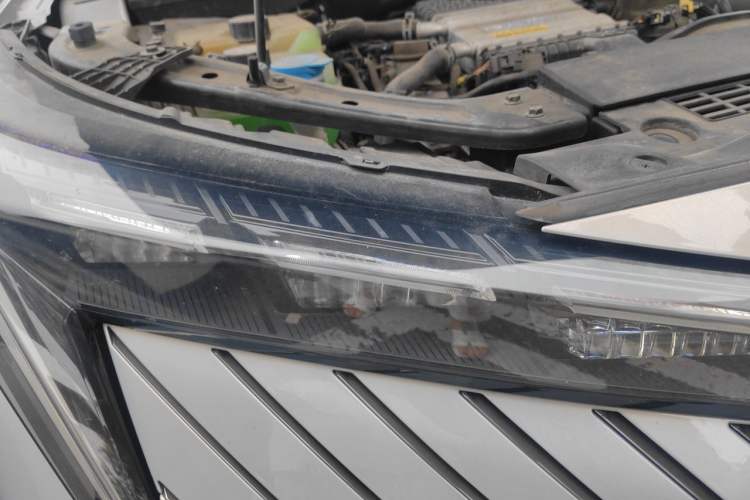 Used GAC Trumpchi EMKOO 2022 1.5T Supernova Pro Edition Right Front Headlight