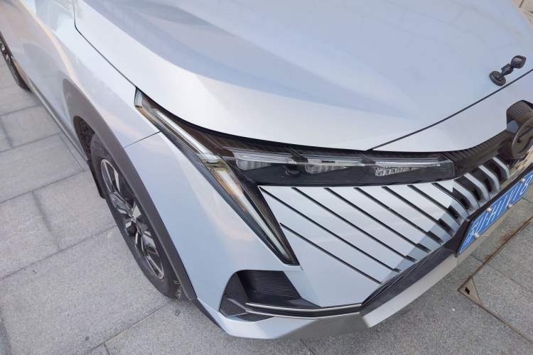 Used GAC Trumpchi EMKOO 2022 1.5T Supernova Pro Edition Right Front Headlight