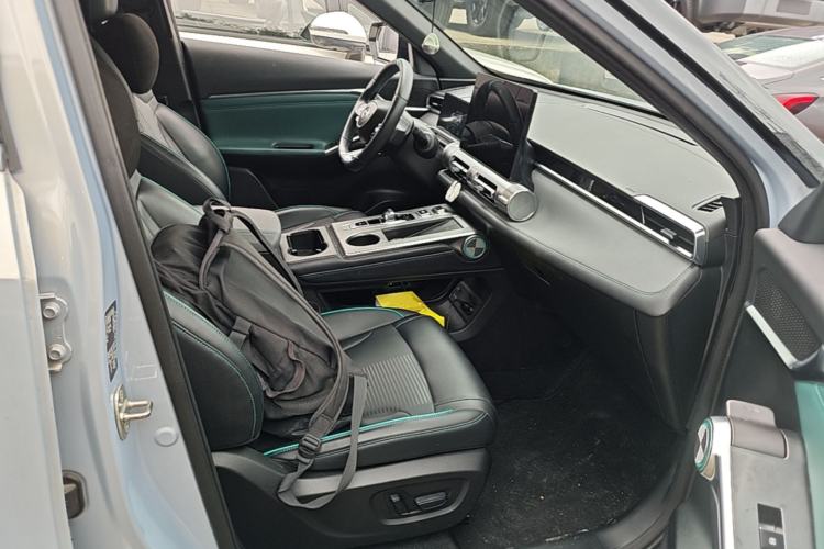 Used GAC Trumpchi EMKOO 2022 1.5T Supernova Pro Edition Right Front Seat
