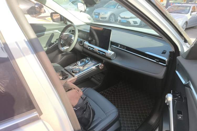 Used GAC Trumpchi EMKOO 2022 1.5T Supernova Pro Edition Right Front Seat