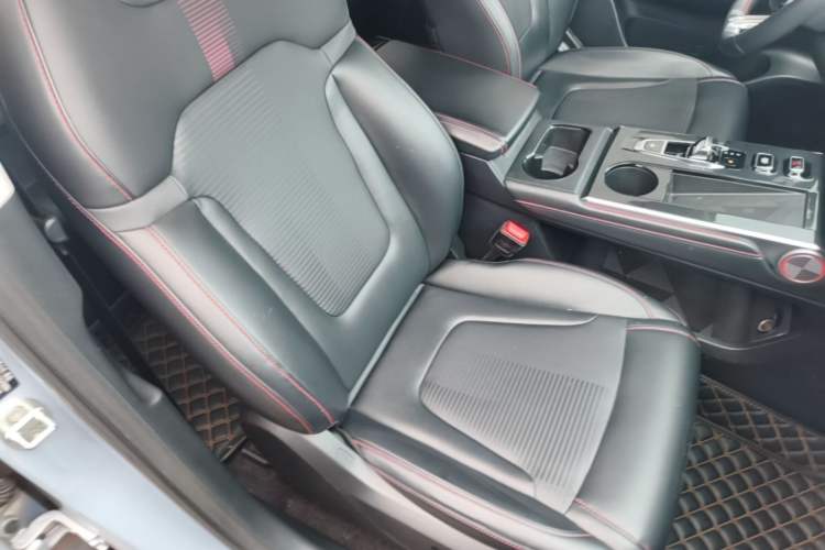 Used GAC Trumpchi EMKOO 2022 1.5T Supernova Pro Edition Right Front Seat