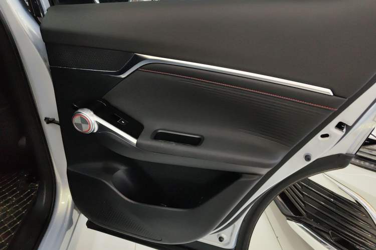 Used GAC Trumpchi EMKOO 2022 1.5T Supernova Pro Edition Right Rear Door Interior