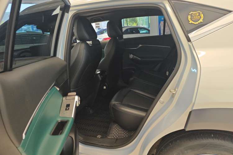 Used GAC Trumpchi EMKOO 2022 1.5T Supernova Pro Edition Right Rear Seat