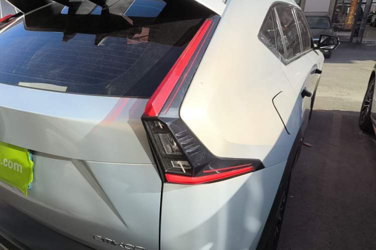 Used GAC Trumpchi EMKOO 2022 1.5T Supernova Pro Edition Right Rear Taillight