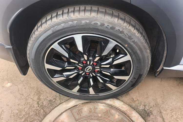 Used GAC Trumpchi EMKOO 2022 1.5T Supernova Pro Edition Right Rear Wheel Hub