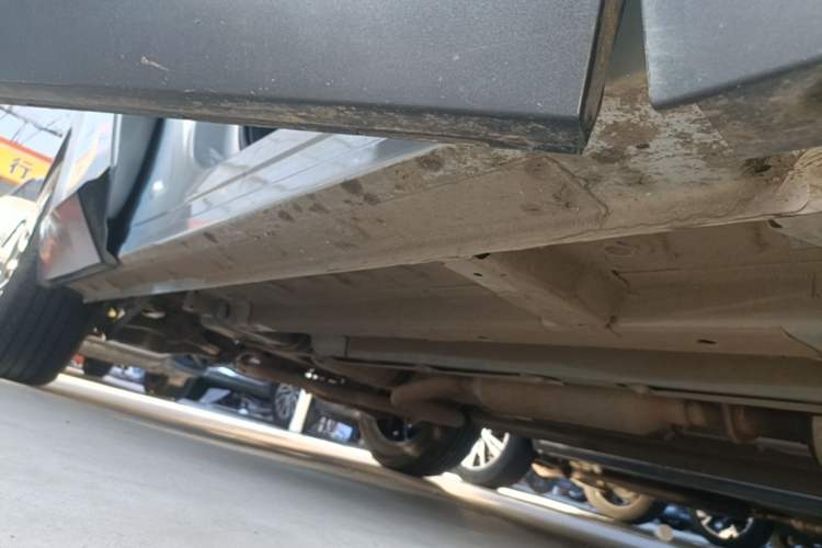 Used GAC Trumpchi EMKOO 2022 1.5T Supernova Pro Edition Right Side Sill
