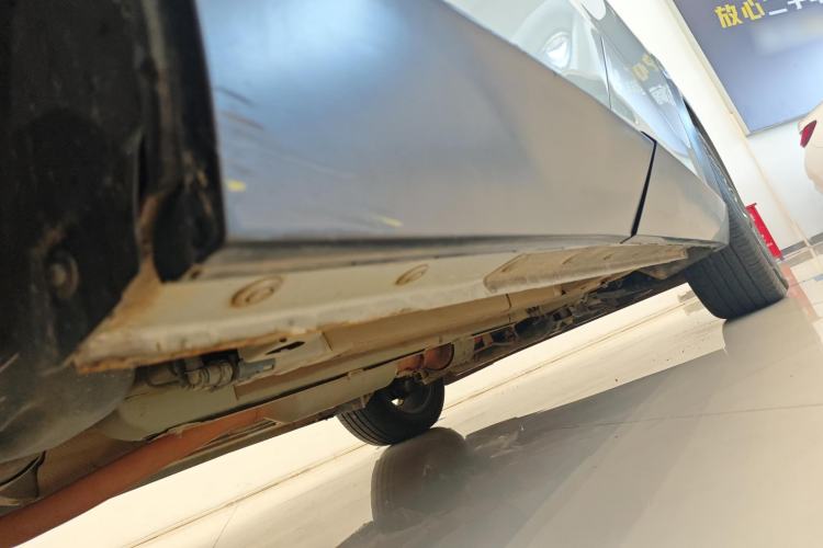 Used GAC Trumpchi EMKOO 2022 1.5T Supernova Pro Edition Right Side Sill
