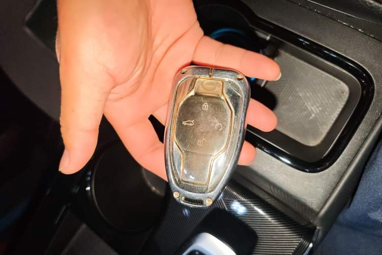 Used GAC Trumpchi EMKOO 2022 1.5T Supernova Pro Edition Vehicle Key