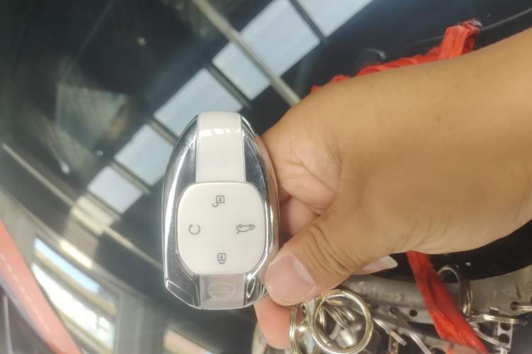 Used GAC Trumpchi EMKOO 2022 1.5T Supernova Pro Edition Vehicle Key