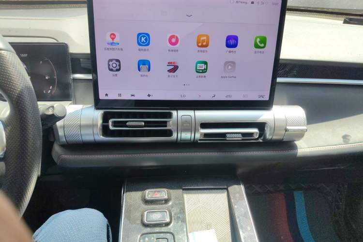 Used GAC Trumpchi EMKOO 2022 1.5T Supernova Pro Edition Audio And AC Panel