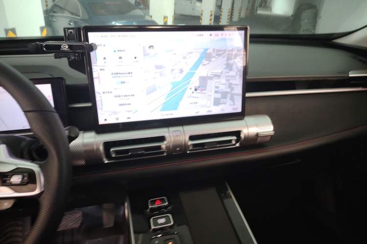 Used GAC Trumpchi EMKOO 2022 2.0 ATK TwinStar Max Edition Audio And AC Panel