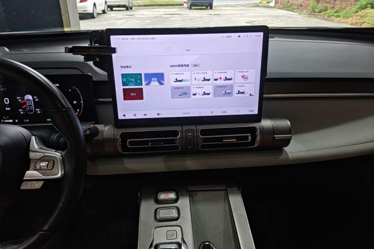 Used GAC Trumpchi EMKOO 2022 2.0 ATK TwinStar Pro Edition Audio And AC Panel