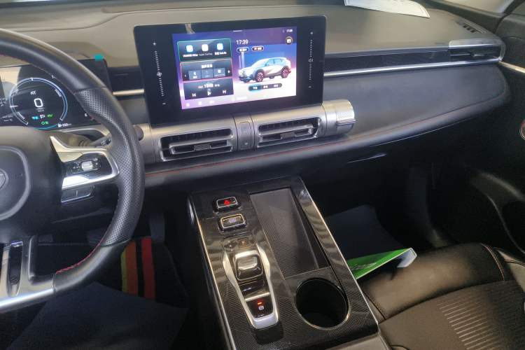 Used GAC Trumpchi EMKOO 2022 2.0 ATK Gemini Edition Audio And AC Panel