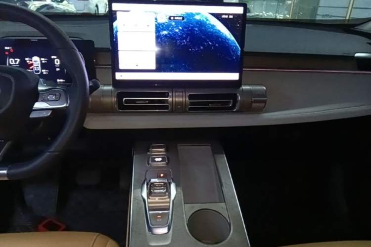 Used GAC Trumpchi EMKOO 2022 1.5T Supernova Pro Edition Audio And AC Panel