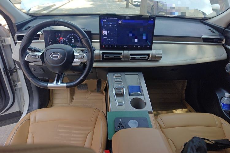 Used GAC Trumpchi EMKOO 2022 2.0 ATK TwinStar Pro Edition Center Console