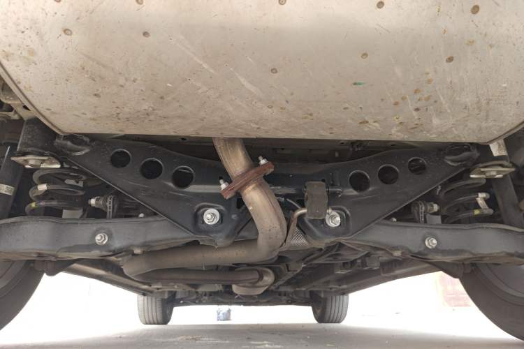 Used GAC Trumpchi EMKOO 2022 2.0T Neutron Star Max Edition Chassis Rear